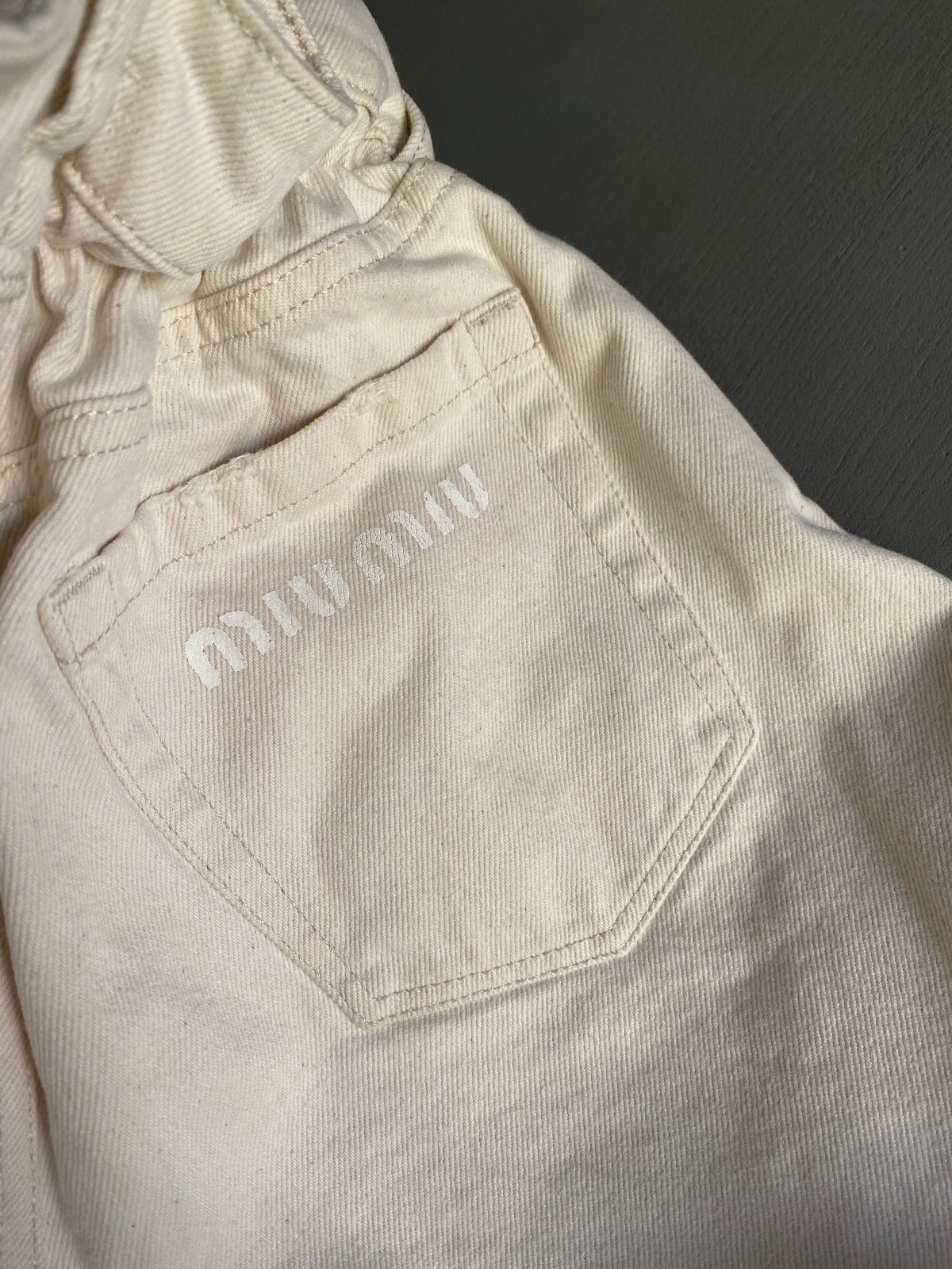MIU MIU Shorts W25