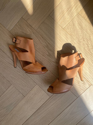 VIC MATIÉ Sandals Size 39