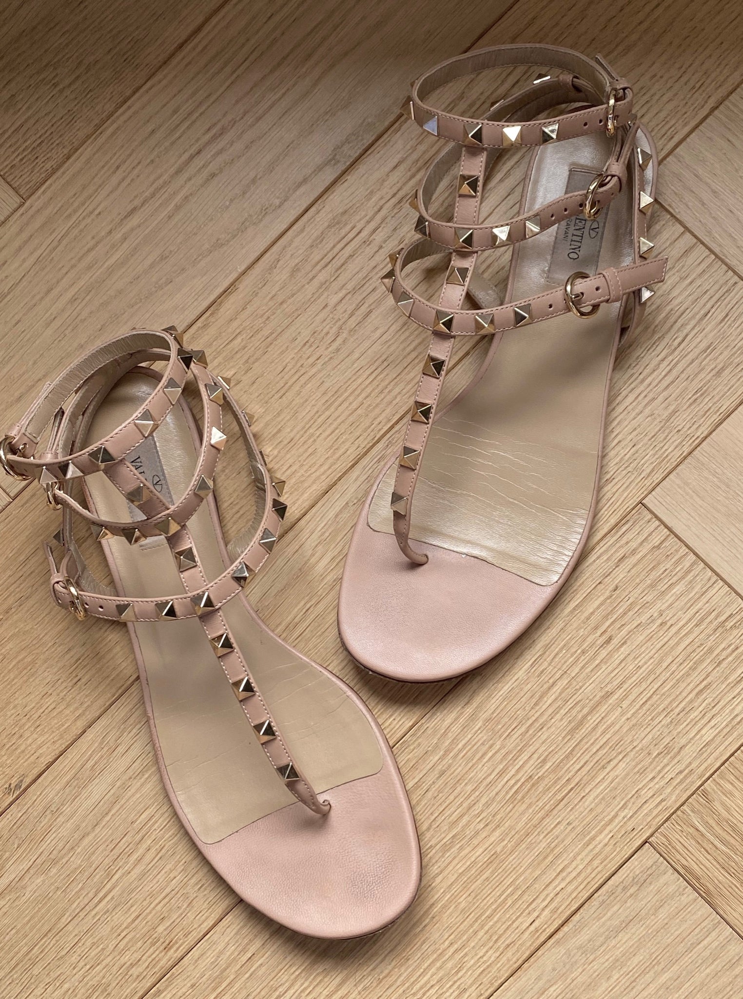 VALENTINO Gladiator Sandals size 40.5