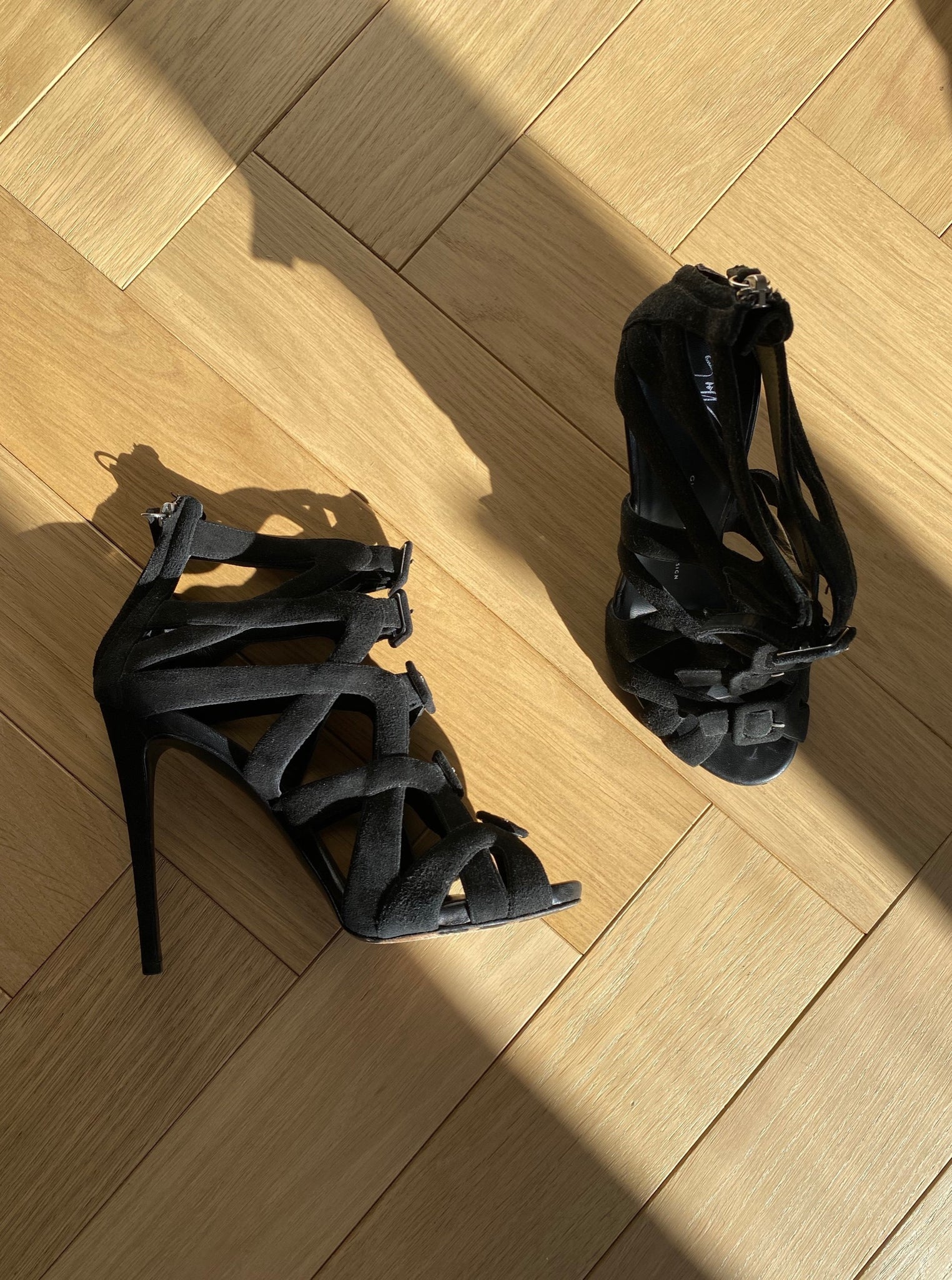 GIUSEPPE ZANOTTI Sandals size 39.5