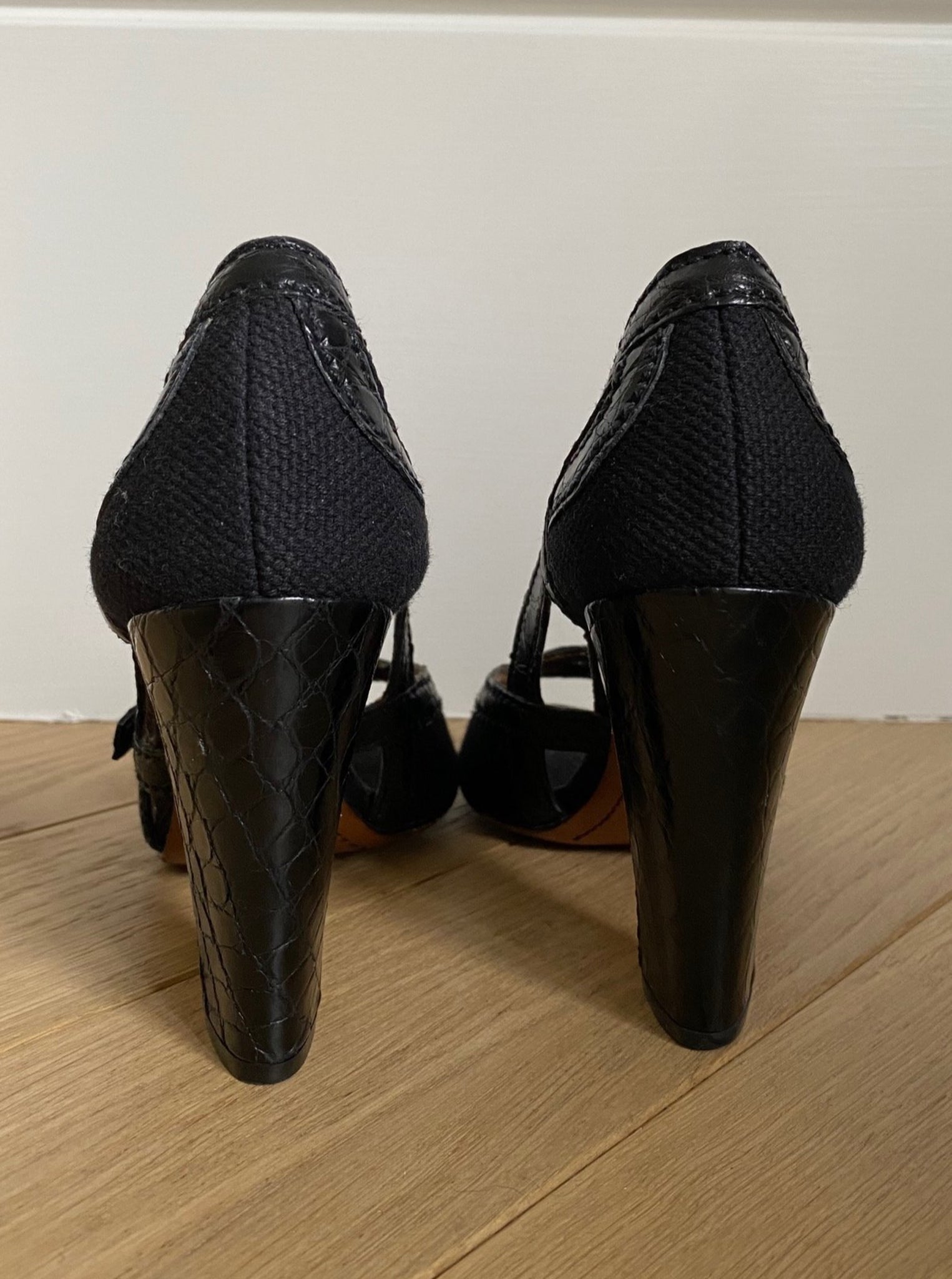 PRADA Peep Toe Pumps Size 36.5